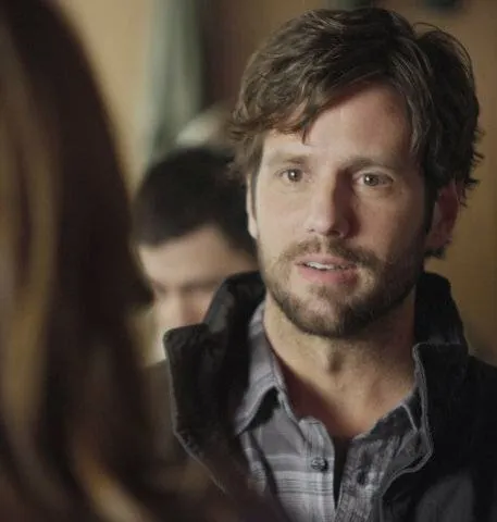 Брайт Фоллс (2010) в хорошем качестве через торрент Брайт Фоллс (2010) сериал в хорошем качестве через торрент