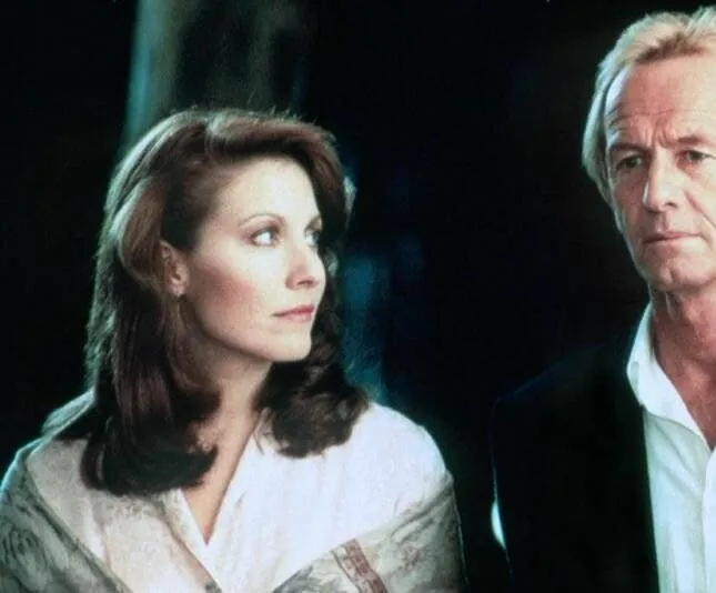 Почти ангел (1990) через торрент бесплатно Почти ангел (1990) фильм через торрент бесплатно