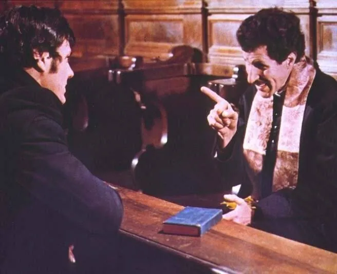 Дон Франко и Дон Чиччо в году споров (1970) через торрент скачать Дон Франко и Дон Чиччо в году споров (1970) фильм через торрент скачать