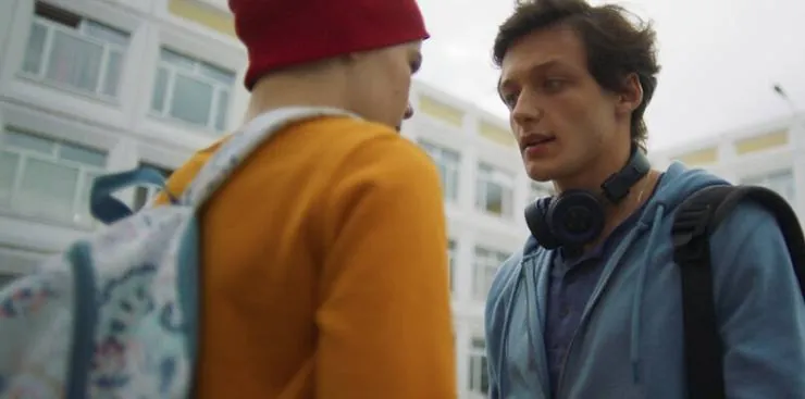 Светлячок (2019) через торрент бесплатно Светлячок (2019) фильм через торрент бесплатно