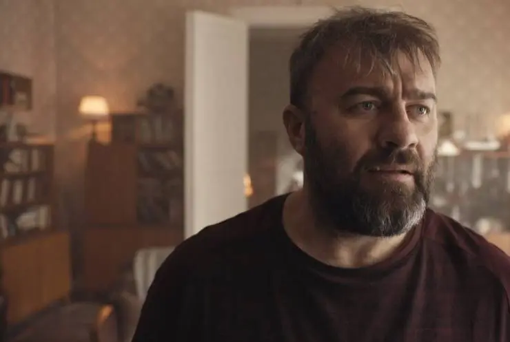 Свет в твоем окне (2021) через торрент скачать Свет в твоем окне (2021) сериал через торрент скачать