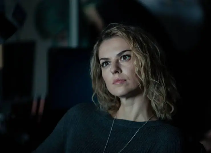 Бывших не бывает (2021) через торрент скачать Бывших не бывает (2021) сериал через торрент скачать