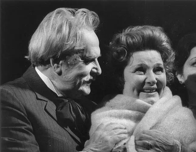 Вишневый сад (1983) в хорошем качестве через торрент Вишневый сад (1983) фильм в хорошем качестве через торрент