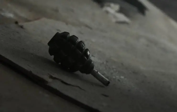 Контуженный (2023) через торрент бесплатно Контуженный (2023) сериал через торрент бесплатно