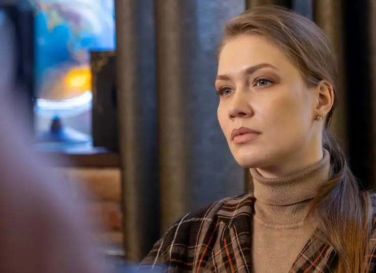 Блонды (2024) через торрент скачать Блонды (2024) сериал через торрент скачать