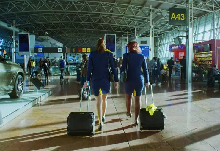 Ну и плевать (2021) через торрент скачать Ну и плевать (2021) фильм через торрент скачать