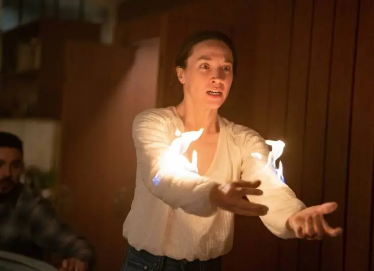 Воспламеняющая взглядом (2022) через торрент бесплатно Воспламеняющая взглядом (2022) фильм через торрент бесплатно