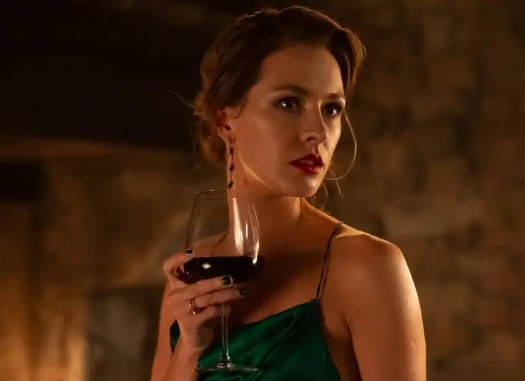 Отель (2020) через торрент скачать Отель (2020) фильм через торрент скачать