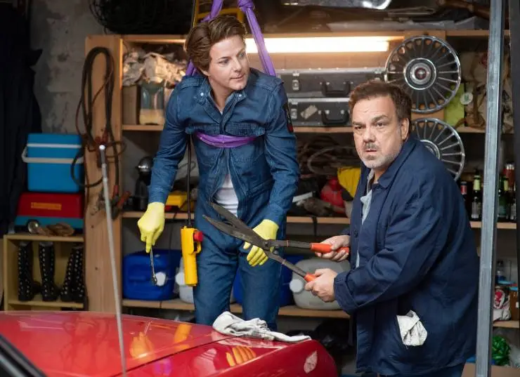 Мистер Идеальность (2022) через торрент бесплатно Мистер Идеальность (2022) фильм через торрент бесплатно