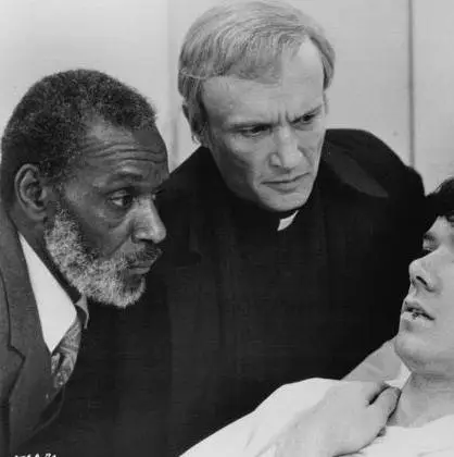 Амитивилль 2: Одержимость (1982) в хорошем качестве через торрент Амитивилль 2: Одержимость (1982) фильм в хорошем качестве через торрент