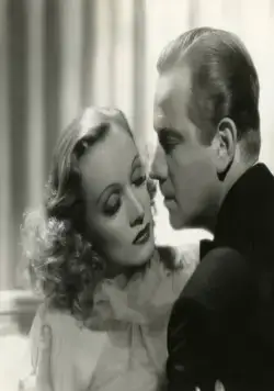 Ангел (1937) через торрент скачать Ангел (1937) фильм через торрент скачать