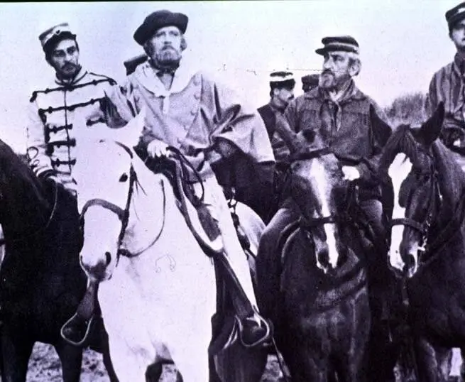 Да здравствует Италия! (1960) через торрент скачать Да здравствует Италия! (1960) фильм через торрент скачать