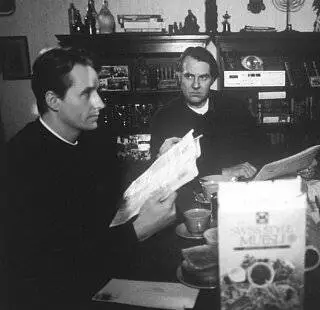 Священник (1994) в хорошем качестве через торрент Священник (1994) фильм в хорошем качестве через торрент