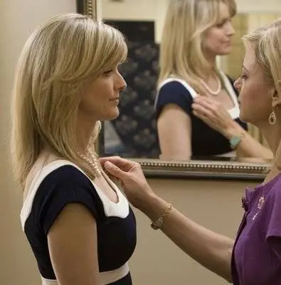 Война женских клубов (2009) через торрент бесплатно Война женских клубов (2009) фильм через торрент бесплатно