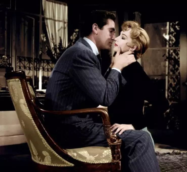 Гёрлз (1957) через торрент скачать Гёрлз (1957) фильм через торрент скачать