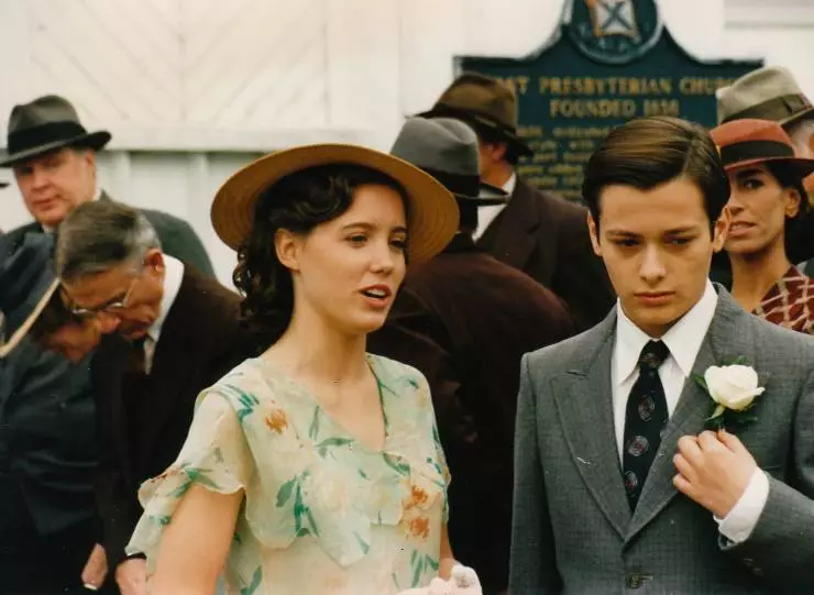 Голоса травы (1995) через торрент скачать Голоса травы (1995) фильм через торрент скачать