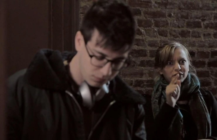 Лишние (2012) в хорошем качестве через торрент Лишние (2012) сериал в хорошем качестве через торрент