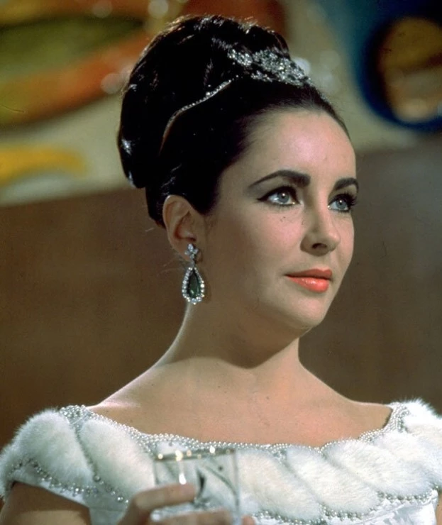 Очень важные персоны (1963) через торрент бесплатно Очень важные персоны (1963) фильм через торрент бесплатно