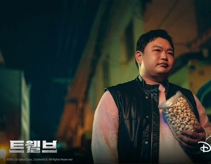 Дюжина (2025) в хорошем качестве через торрент Дюжина (2025) сериал в хорошем качестве через торрент