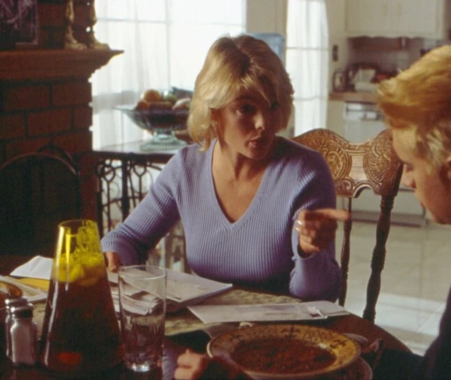 Предательство (2003) в хорошем качестве через торрент Предательство (2003) фильм в хорошем качестве через торрент