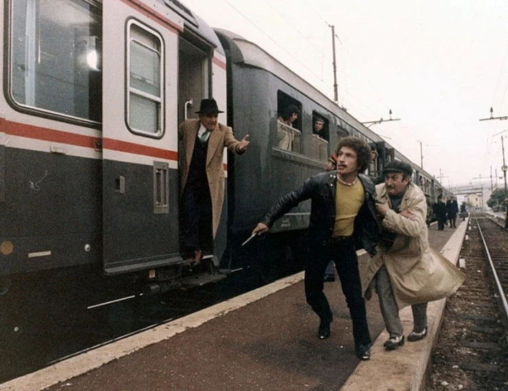 Кафе-экспресс (1980) через торрент скачать Кафе-экспресс (1980) фильм через торрент скачать