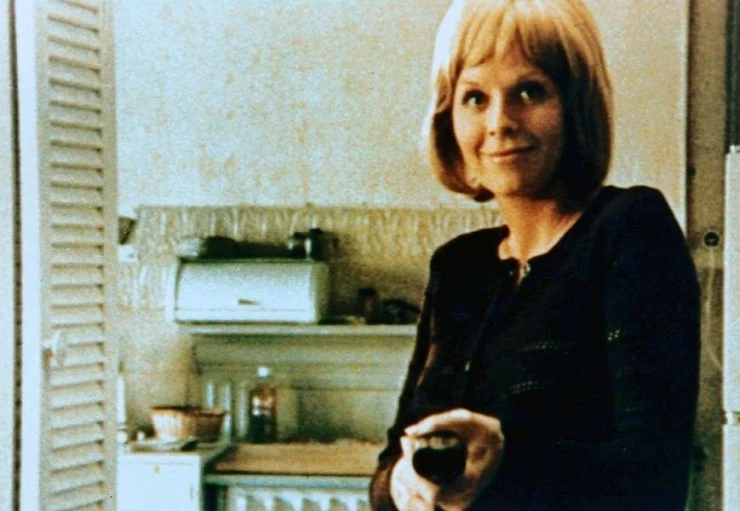 Видения (1972) через торрент бесплатно Видения (1972) фильм через торрент бесплатно