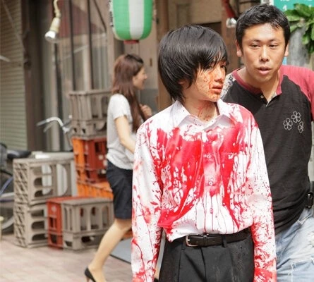 Смертельный мяч (2011) через торрент скачать Смертельный мяч (2011) фильм через торрент скачать