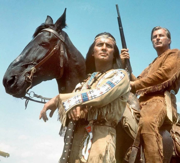 Сокровище Серебряного озера (1962) через торрент скачать Сокровище Серебряного озера (1962) фильм через торрент скачать