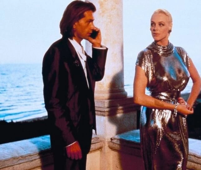 Домино (1988) в хорошем качестве через торрент Домино (1988) фильм в хорошем качестве через торрент