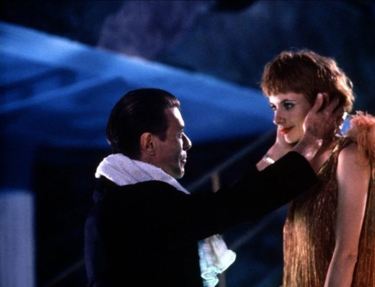 История с ограблением (1991) в хорошем качестве через торрент История с ограблением (1991) фильм в хорошем качестве через торрент