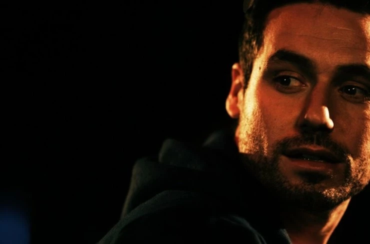 Застрял между станциями (2011) через торрент бесплатно Застрял между станциями (2011) фильм через торрент бесплатно