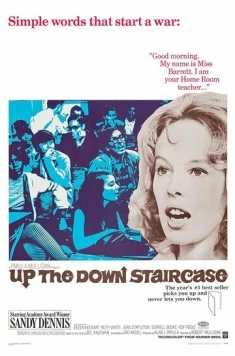 Вверх по лестнице, ведущей вниз / Up the Down Staircase (1967) фильм скачать через торрент в хорошем качестве
