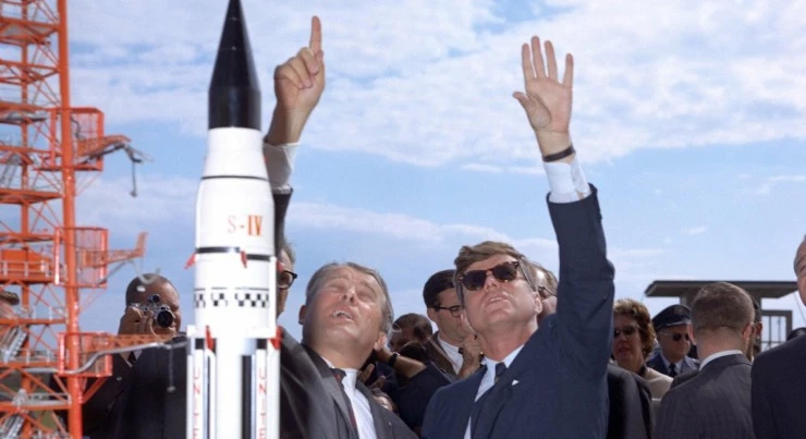 NASA: 60 лет в космосе (2018) в хорошем качестве через торрент NASA: 60 лет в космосе (2018) фильм в хорошем качестве через торрент