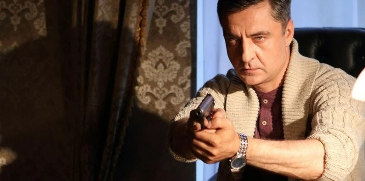 Шеф. Игра на повышение (2017) через торрент скачать Шеф. Игра на повышение (2017) сериал через торрент скачать