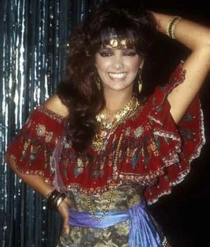 Есения / Yesenia (1987) фильм скачать через торрент в хорошем качестве