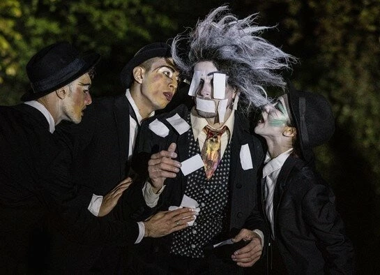 Эгон Шиле. Автопортрет (2025) через торрент бесплатно Эгон Шиле. Автопортрет (2025) фильм через торрент бесплатно