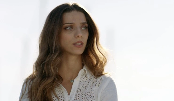 В клетке (2021) через торрент бесплатно В клетке (2021) фильм через торрент бесплатно