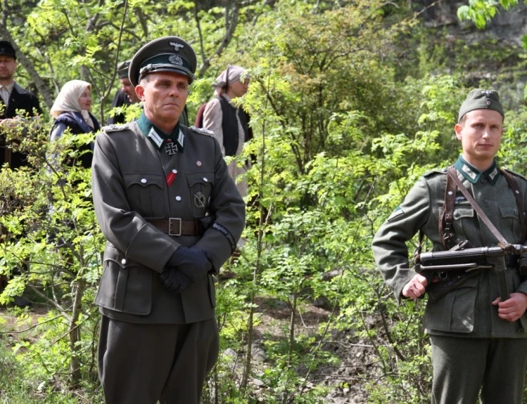 Алекс Лютый (2019) через торрент скачать Алекс Лютый (2019) сериал через торрент скачать