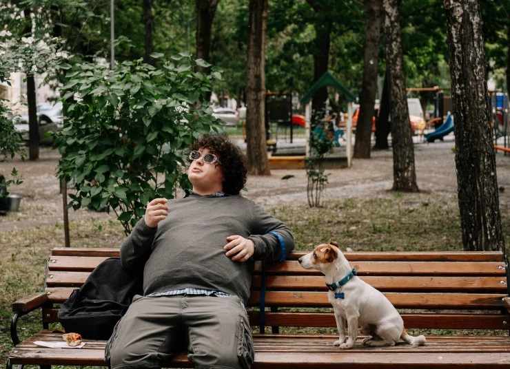 Жека Рассел (2025) в хорошем качестве через торрент Жека Рассел (2025) сериал в хорошем качестве через торрент