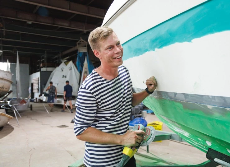 Лодка (2025) через торрент бесплатно Лодка (2025) фильм через торрент бесплатно