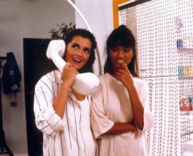 Слишком красивые, чтобы умереть 2 (1988) через торрент скачать Слишком красивые, чтобы умереть 2 (1988) фильм через торрент скачать