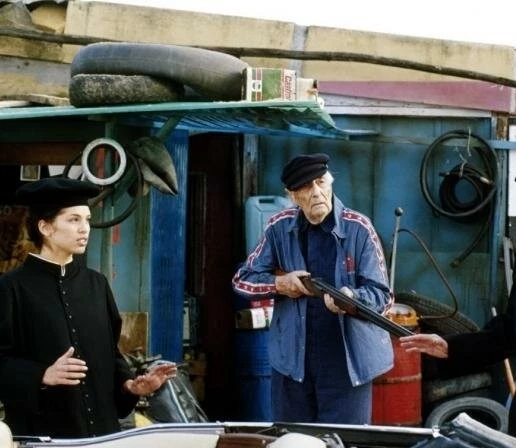 Крутая девчонка (1992) через торрент бесплатно Крутая девчонка (1992) фильм через торрент бесплатно